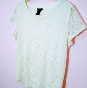 💎 3/$35 Ann Taylor Lace Top